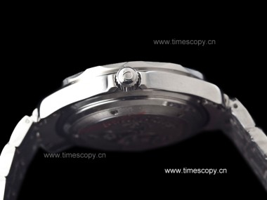 Asia Grade Replica Omega Seamaster 007 Automatic Man Watch OME-1525