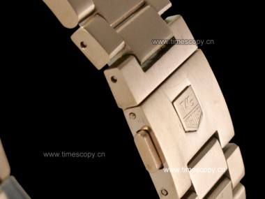 Asia Grade Replica Tag Heuer Ferrari Rose Gold Quartz Chronograph Man Watches TAG-1367
